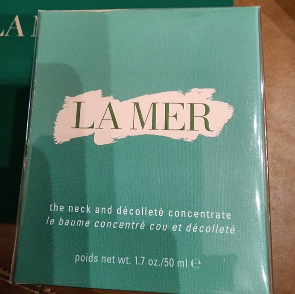 La Mer The Neck and Decollete Concentrate 1.7oz NIB - Picture 2 of 5